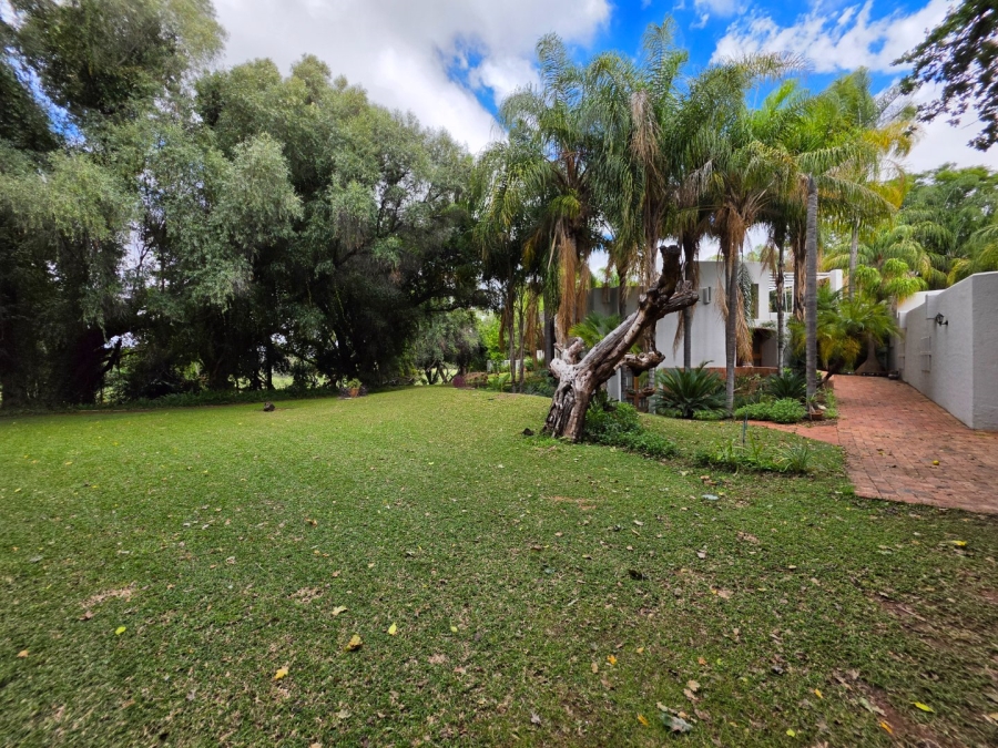 4 Bedroom Property for Sale in Middelpos Northern Cape